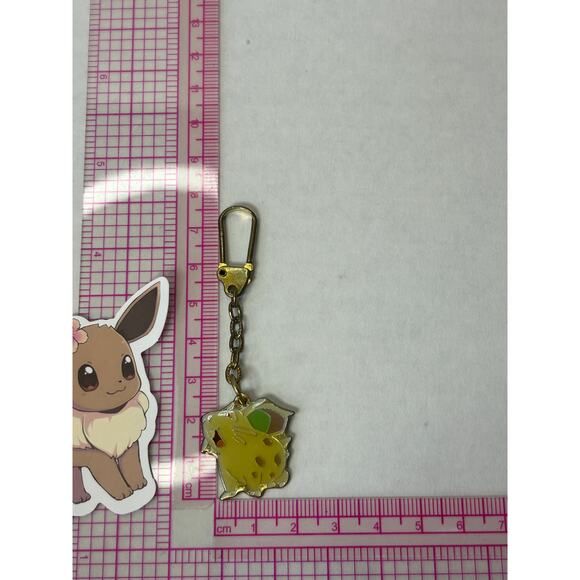 Vintage Pokemon Metal Keychain Charm Nidran - Picture 1 of 4